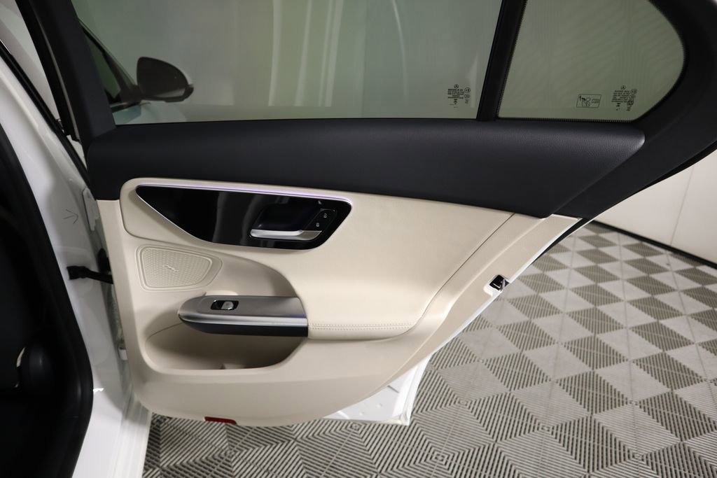 Certified 2025 Mercedes-Benz C 300 Sedan image 27