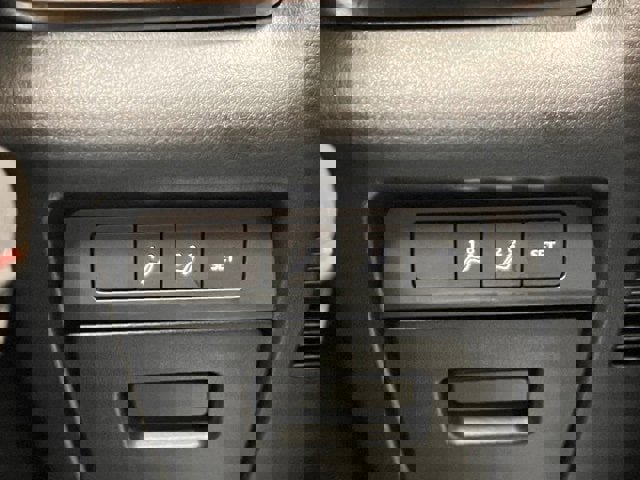 Used 2025 MAZDA CX-30 AWD 2.5 S w/ Preferred Package image 19