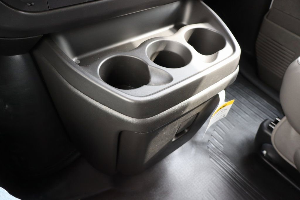 New 2025 Chevrolet Express 2500 w/ Driver Convenience Package image 26
