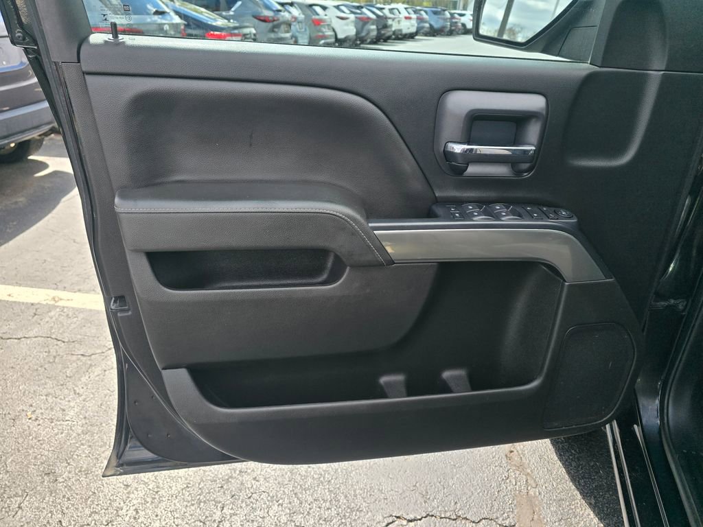 Used 2018 Chevrolet Silverado 1500 LT w/ All Star Edition AWD/4WD image 15