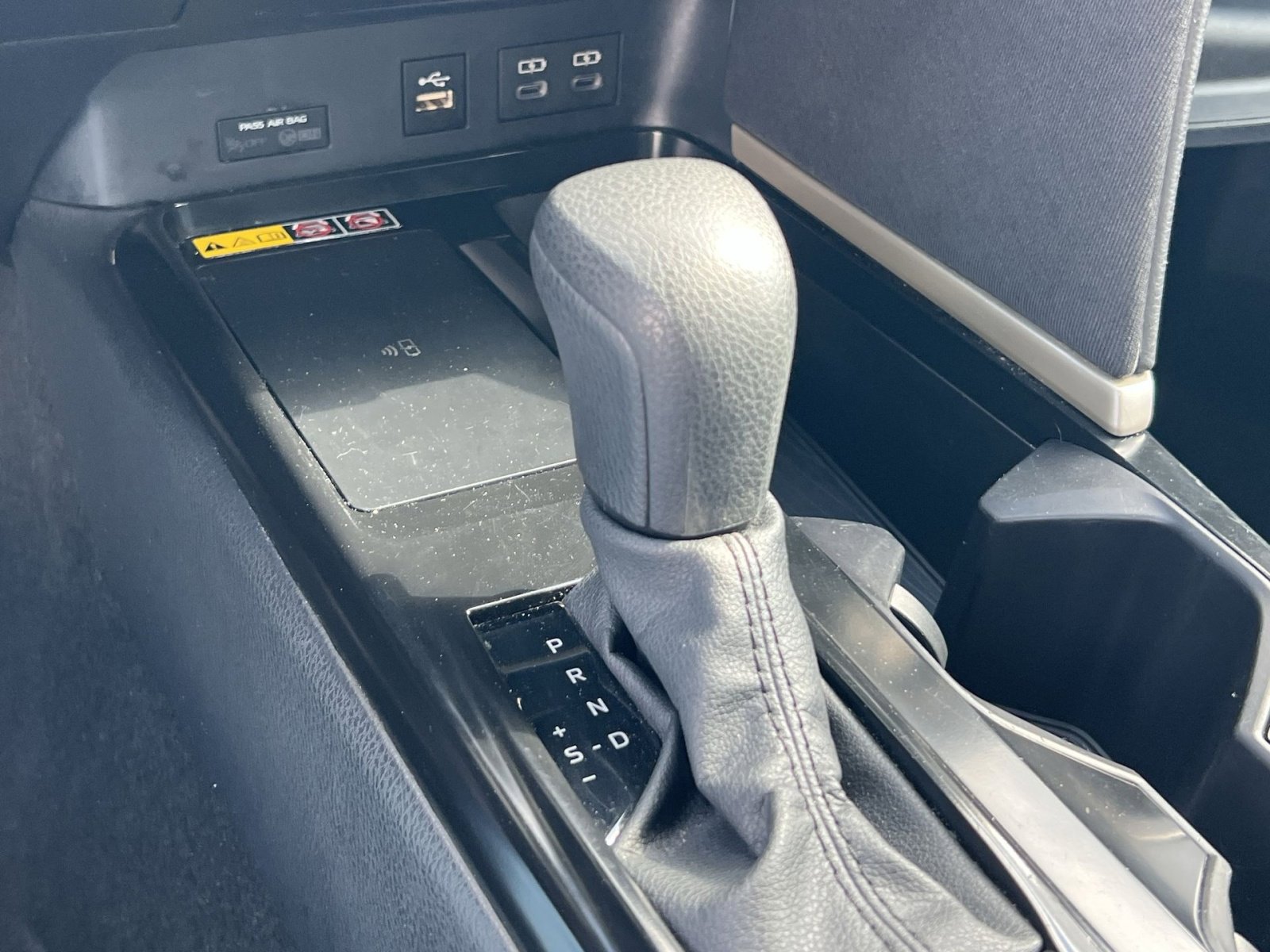 Used 2025 Toyota Camry LE image 18