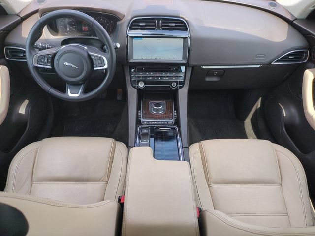 Used 2020 Jaguar F-PACE Prestige AWD/4WD image 14