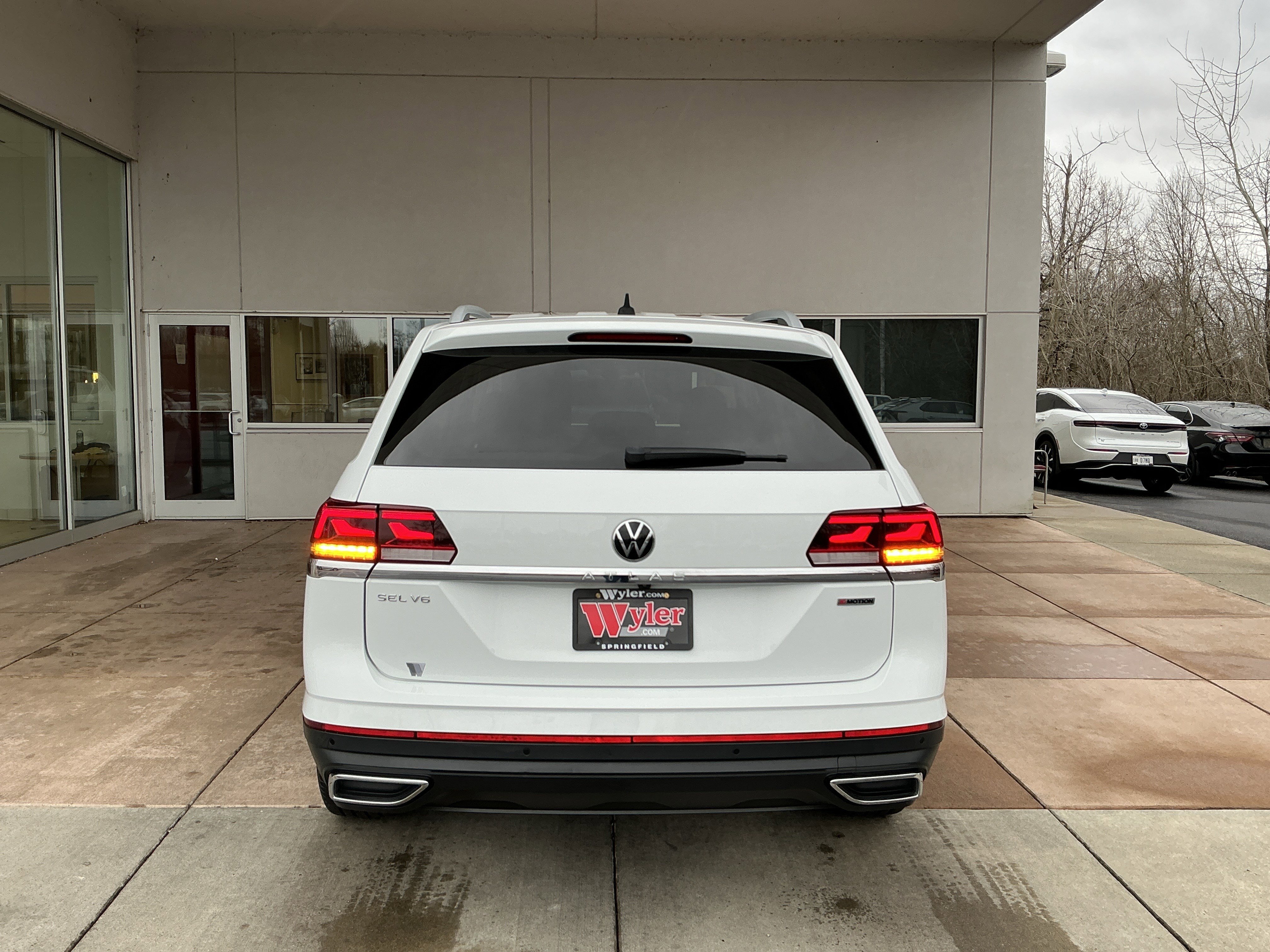 Used 2021 Volkswagen Atlas SEL image 21