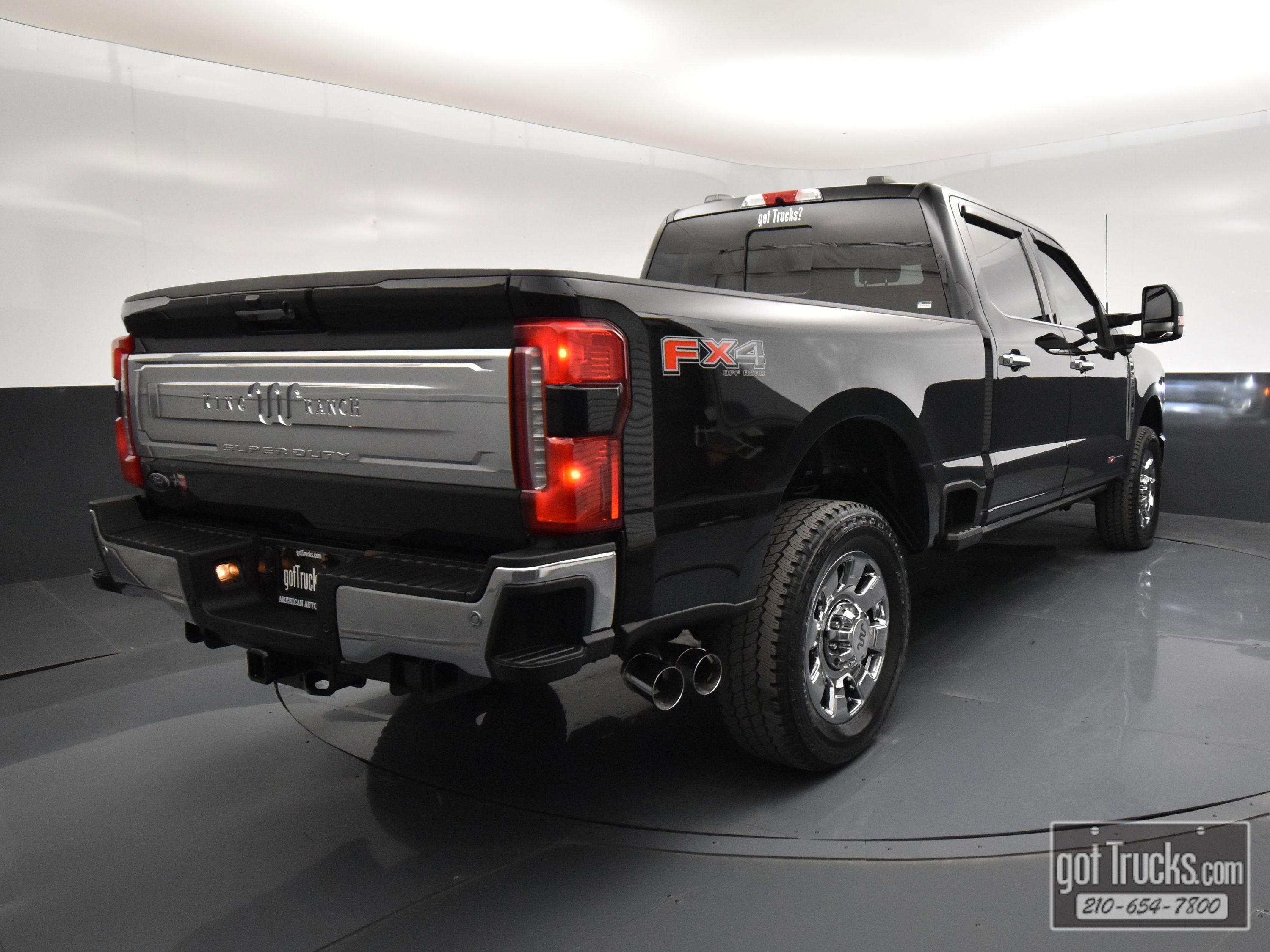 Used 2024 Ford F250 King Ranch w/ Chrome Package AWD/4WD image 50