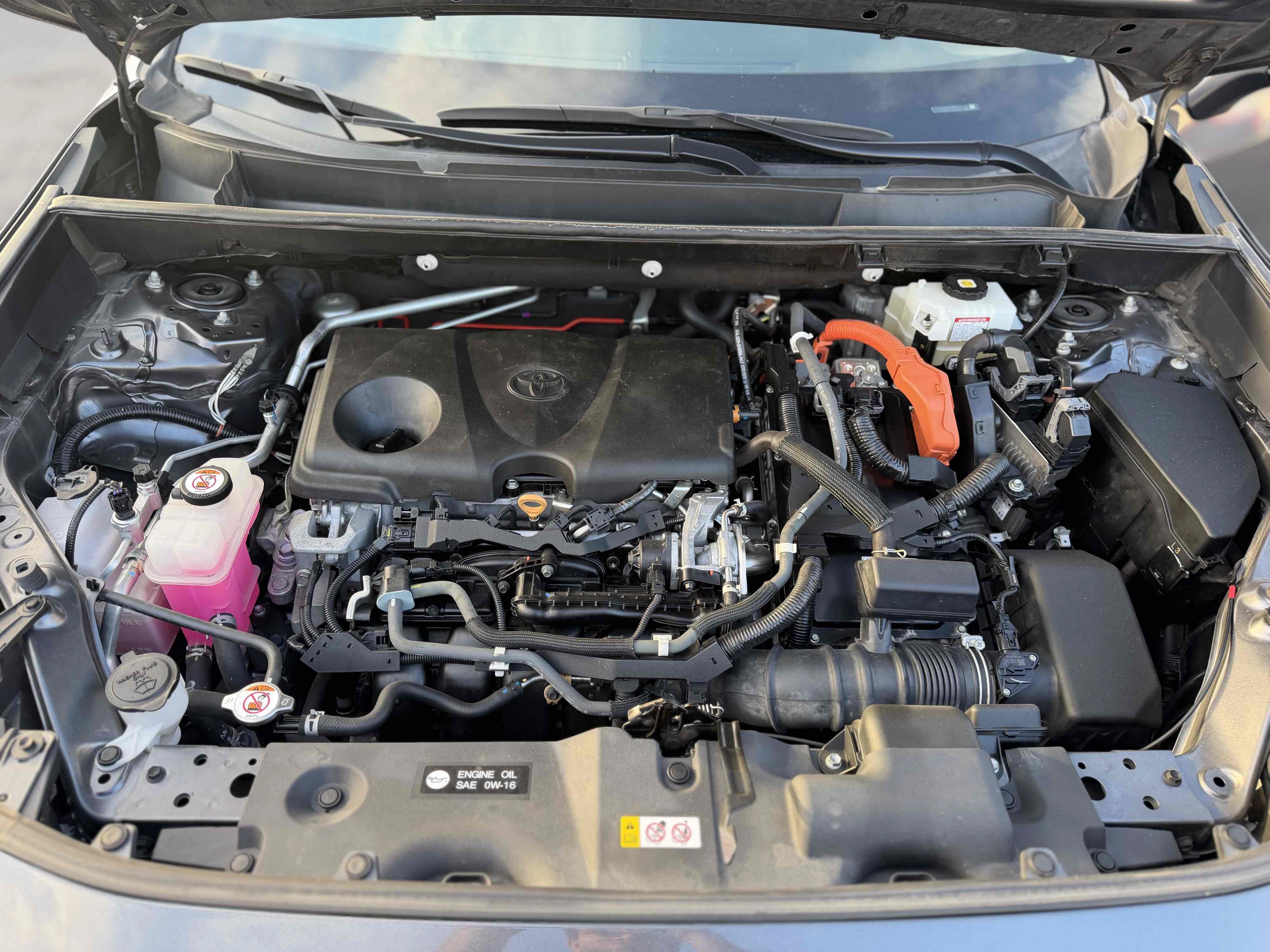 Used 2021 Toyota RAV4 LE AWD/4WD image 33