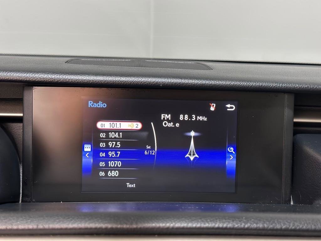 Used 2015 Lexus IS 250 image 16
