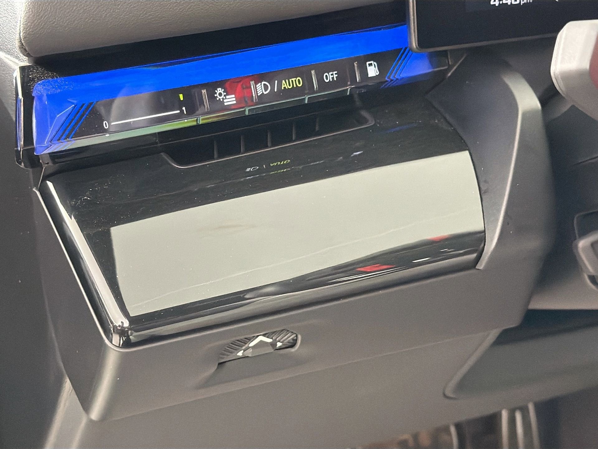 Used 2025 BMW M5 Touring image 11