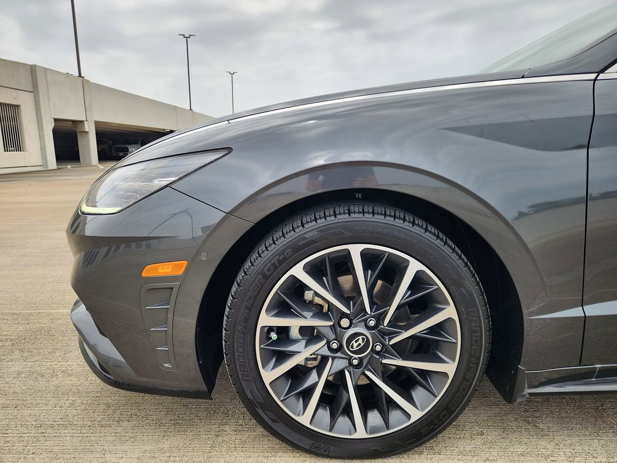 Used 2022 Hyundai Sonata Limited FWD image 4