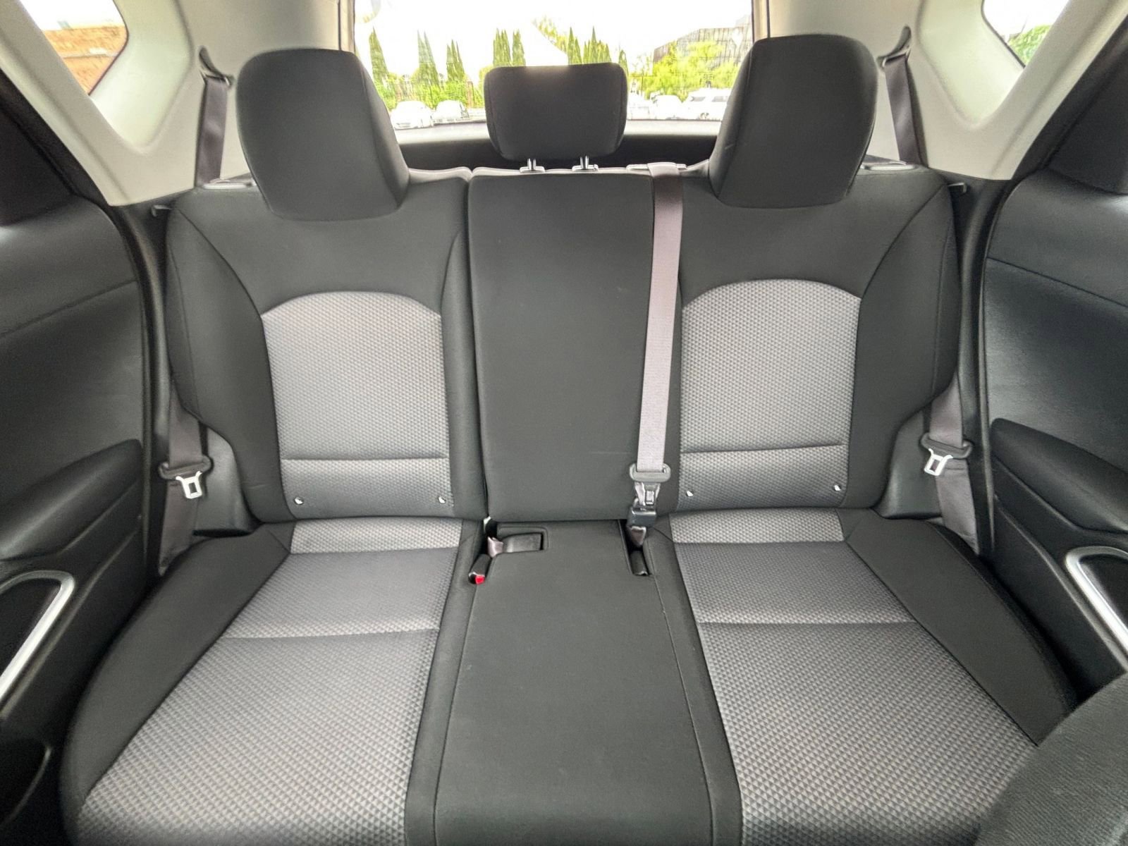 Used 2024 Kia Soul LX w/ Option Group 015 FWD image 36