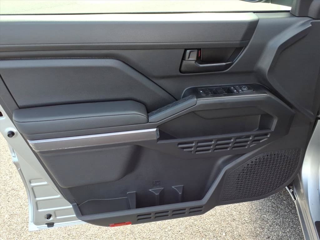 New 2026 Toyota Tacoma SR5 AWD/4WD image 9