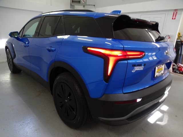 Certified 2025 Chevrolet Blazer EV LT AWD/4WD image 18