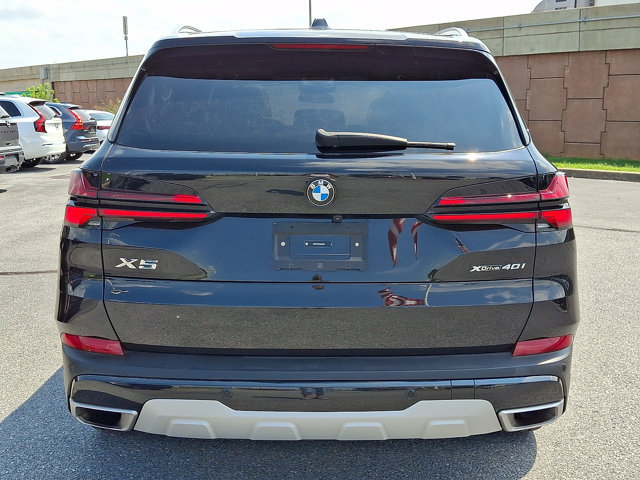 Certified 2024 BMW X5 xDrive40i w/ Premium Package AWD/4WD image 5