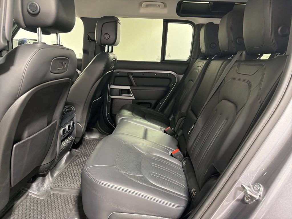 Used 2020 Land Rover Defender 110 HSE image 22