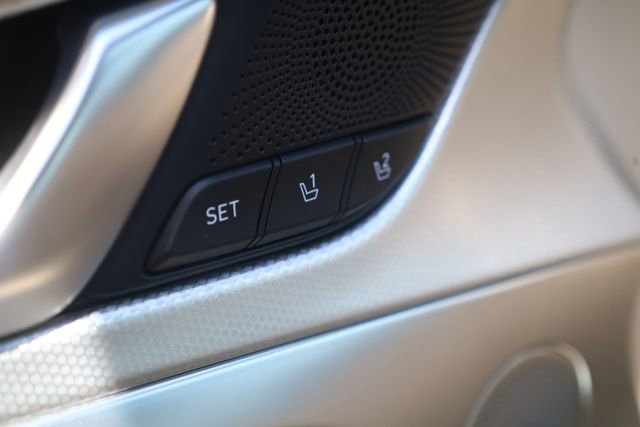 New 2026 Genesis G70 2.5T Prestige image 15