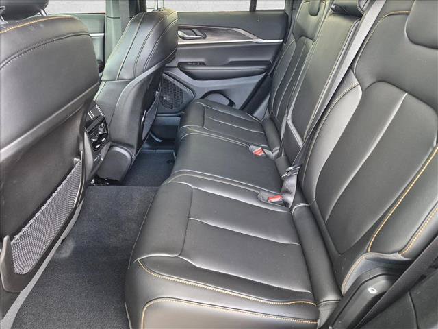New 2026 Jeep Grand Cherokee Limited AWD/4WD image 14