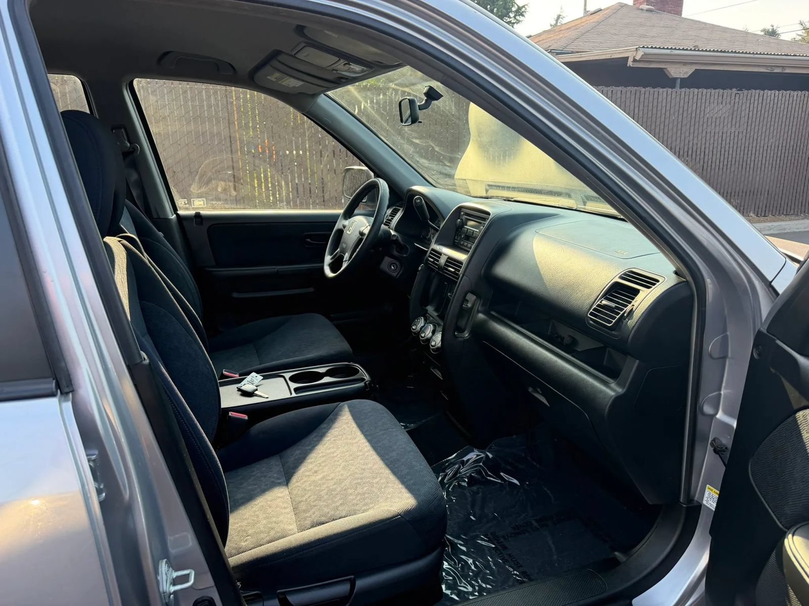 Used 2005 Honda CR-V LX image 13