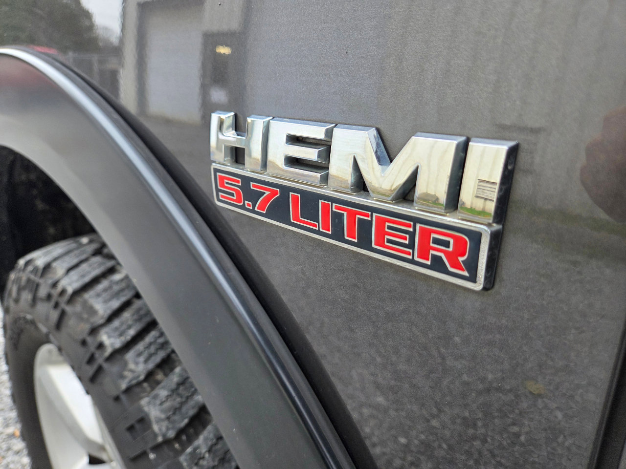 Used 2014 RAM 1500 Express image 25