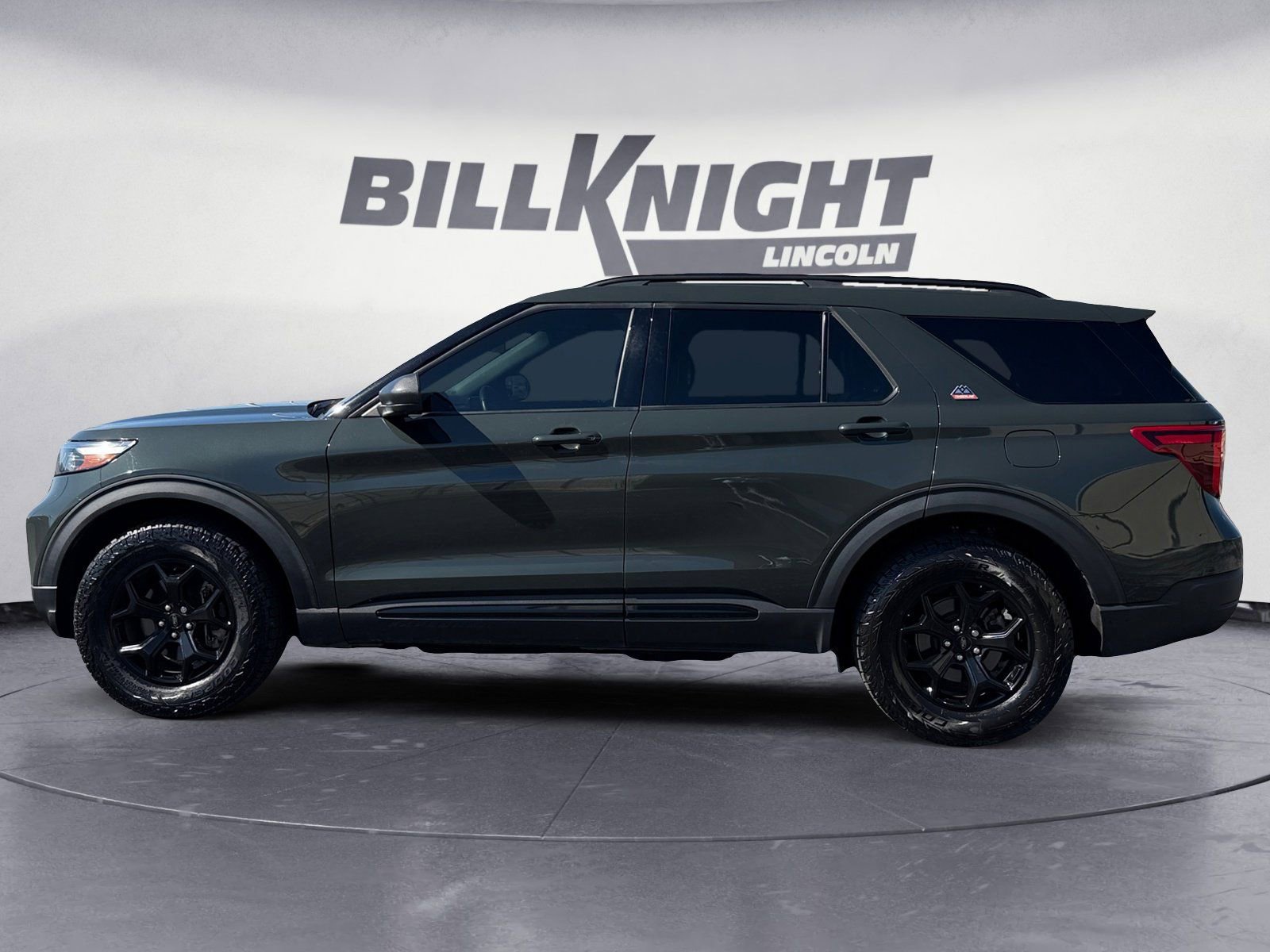 Used 2023 Ford Explorer Timberline image 2