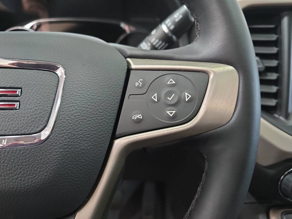 Certified 2023 GMC Acadia Denali w/ Black Diamond Edition AWD/4WD image 21