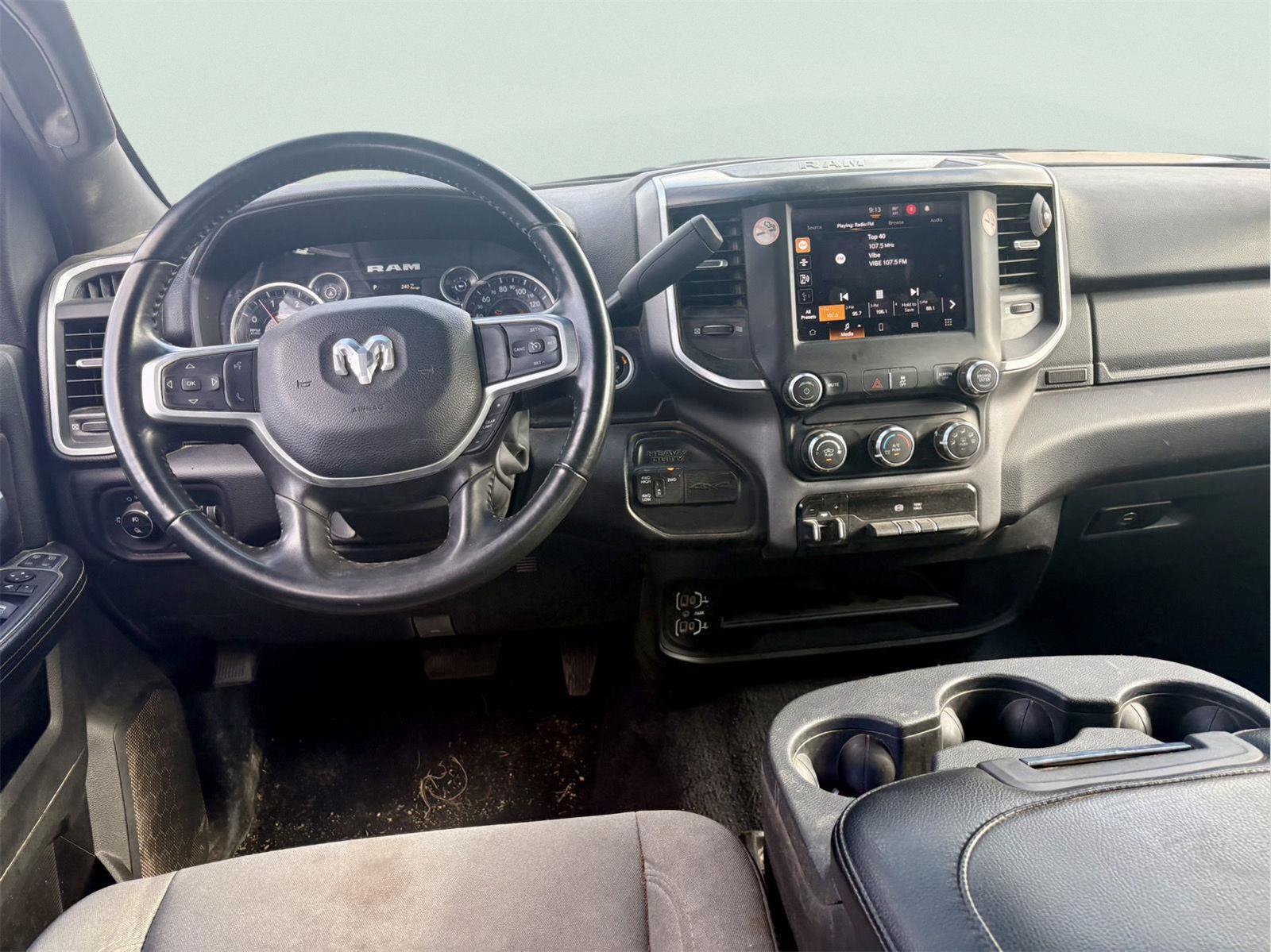 Used 2024 RAM 2500 Big Horn AWD/4WD image 15