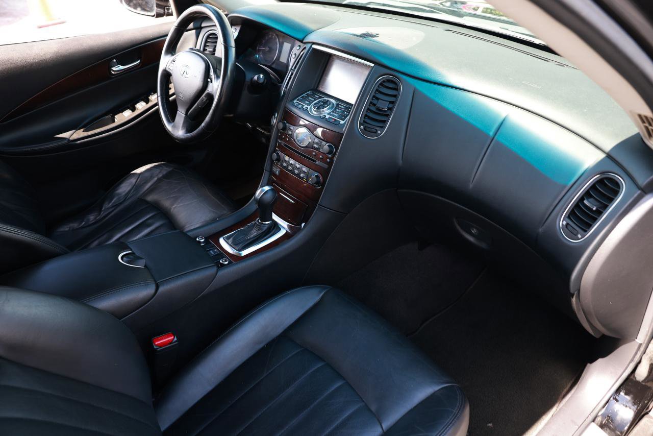 Used 2014 INFINITI QX50 Journey w/ Premium Package AWD/4WD image 18