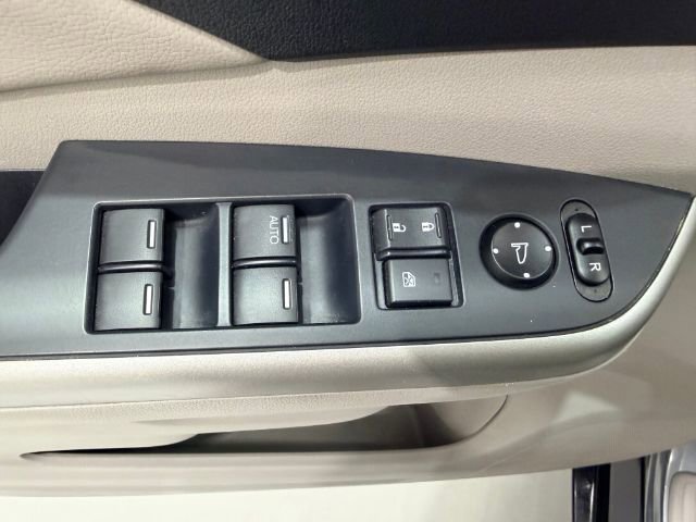 Used 2013 Honda CR-V EX-L image 20