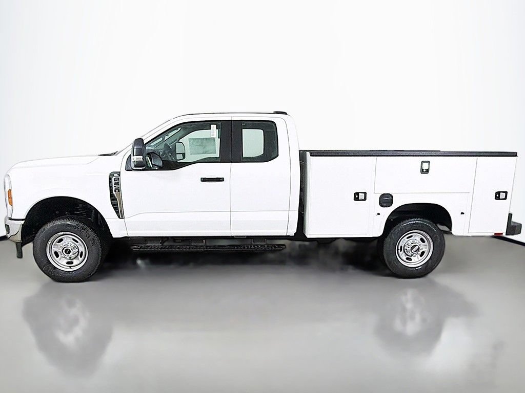 New 2026 Ford F250 XL w/ XL Chrome Package AWD/4WD image 12