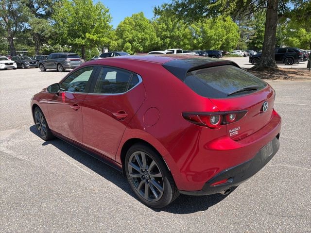 Used 2023 MAZDA MAZDA3 s FWD image 3