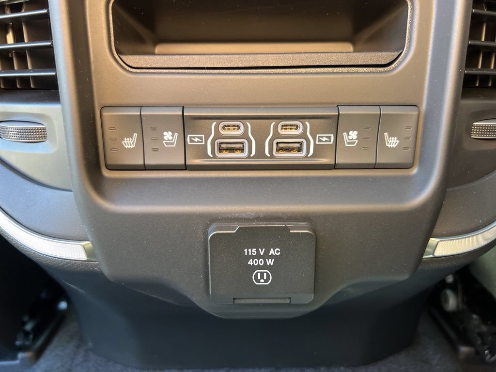New 2026 RAM 1500 Tungsten AWD/4WD image 33