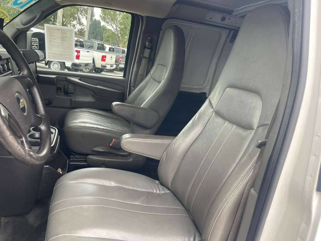 Used 2013 Chevrolet Express 1500 image 24