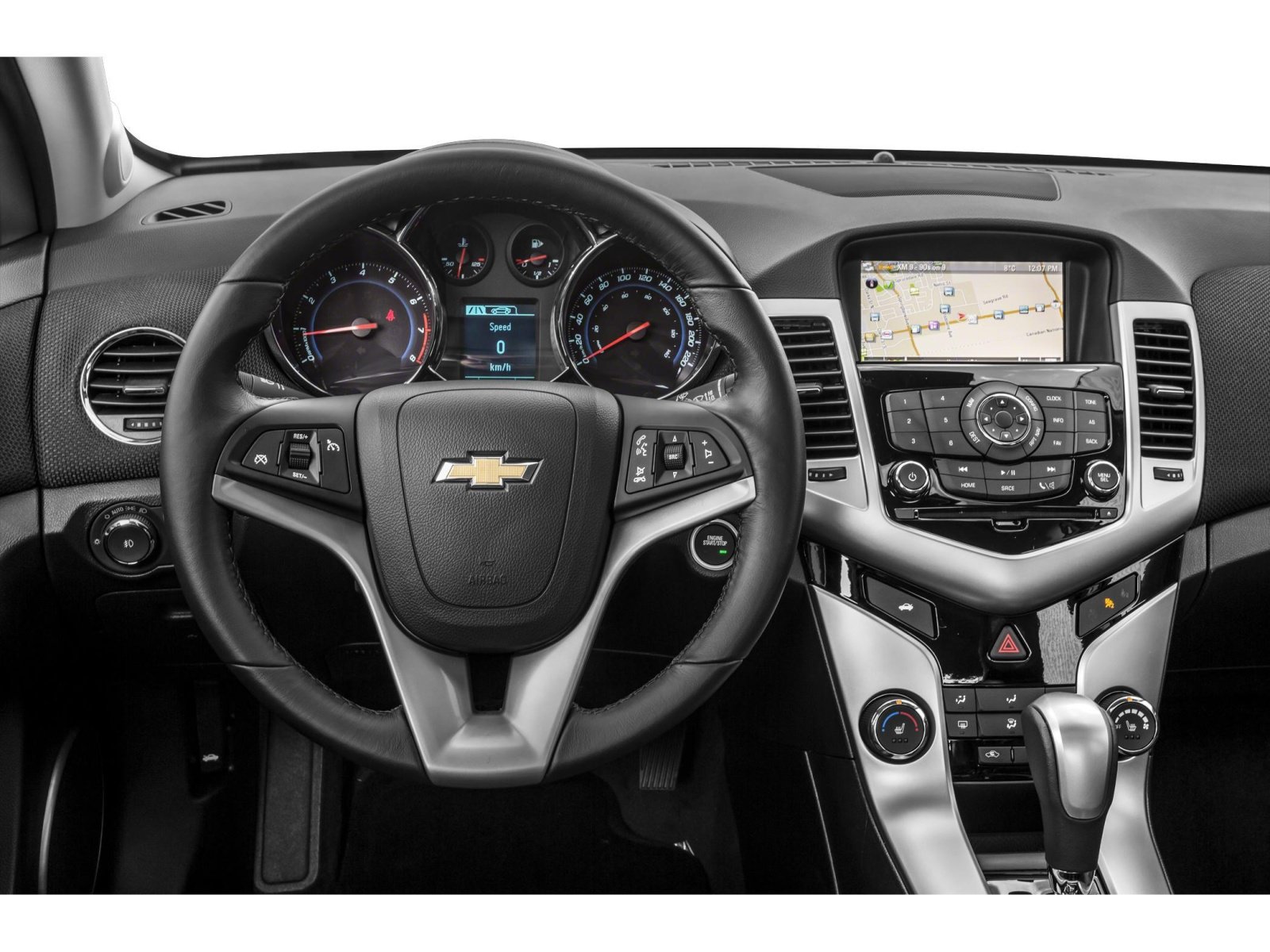 Used 2015 Chevrolet Cruze LT w/ Technology Package FWD image 4