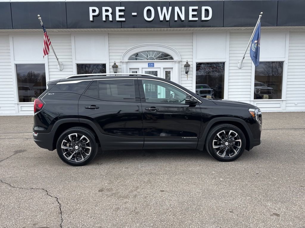 Certified 2023 GMC Terrain SLT w/ LPO, Floor Liner Package image 4