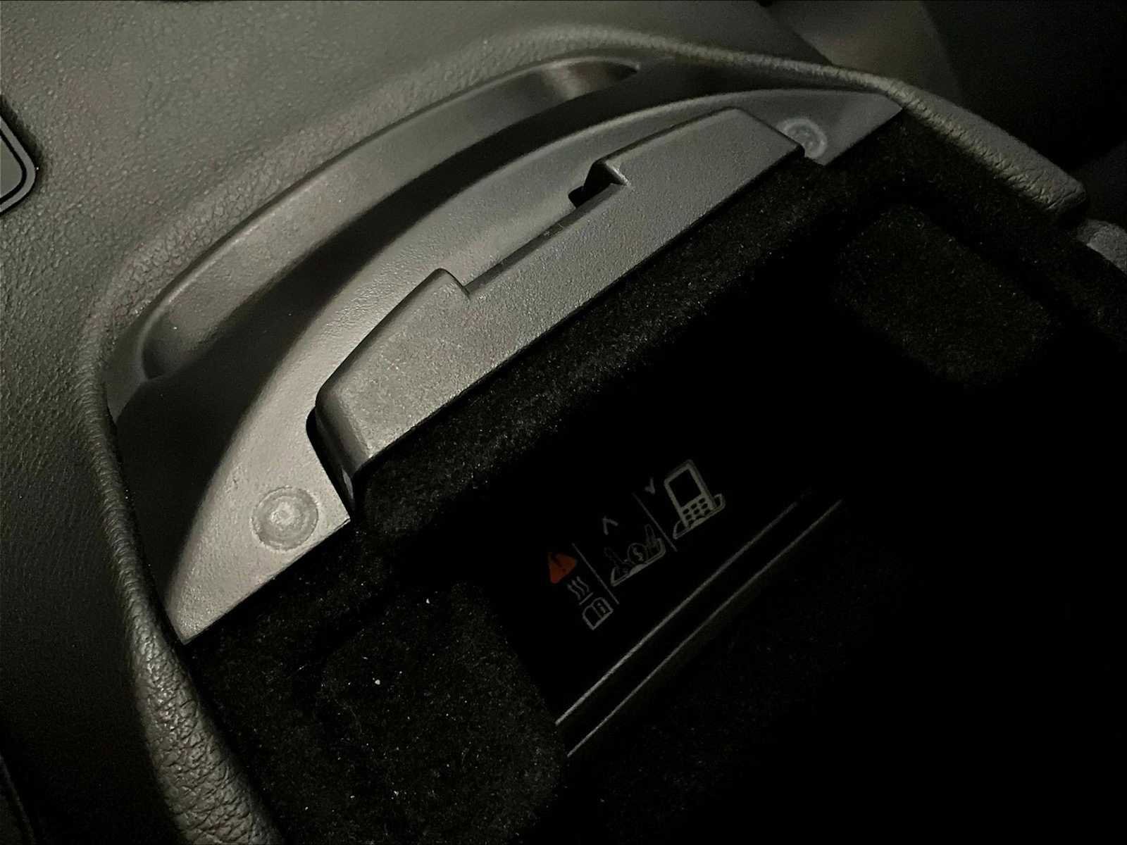 Used 2018 Cadillac XT5 Premium Luxury image 39