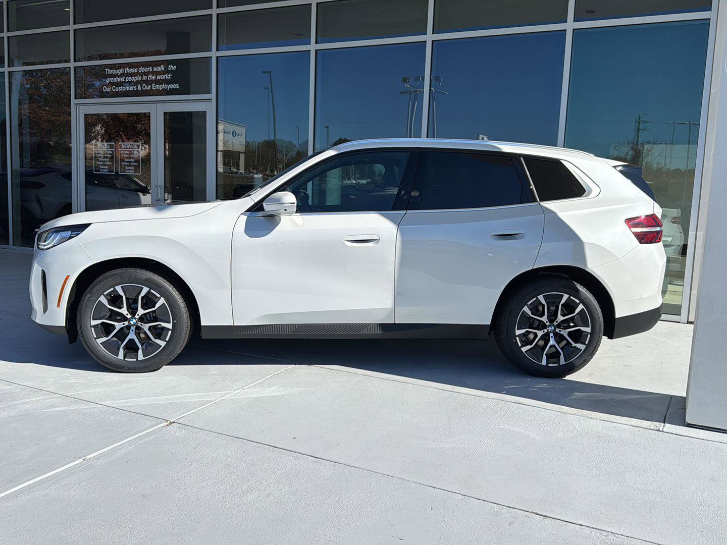 New 2026 BMW X3 xDrive30 w/ Premium Package image 3