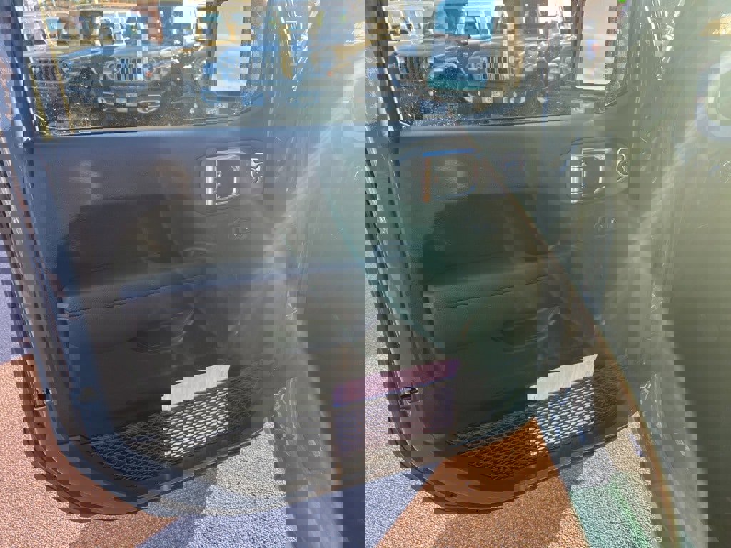 New 2026 Jeep Gladiator Sport image 19