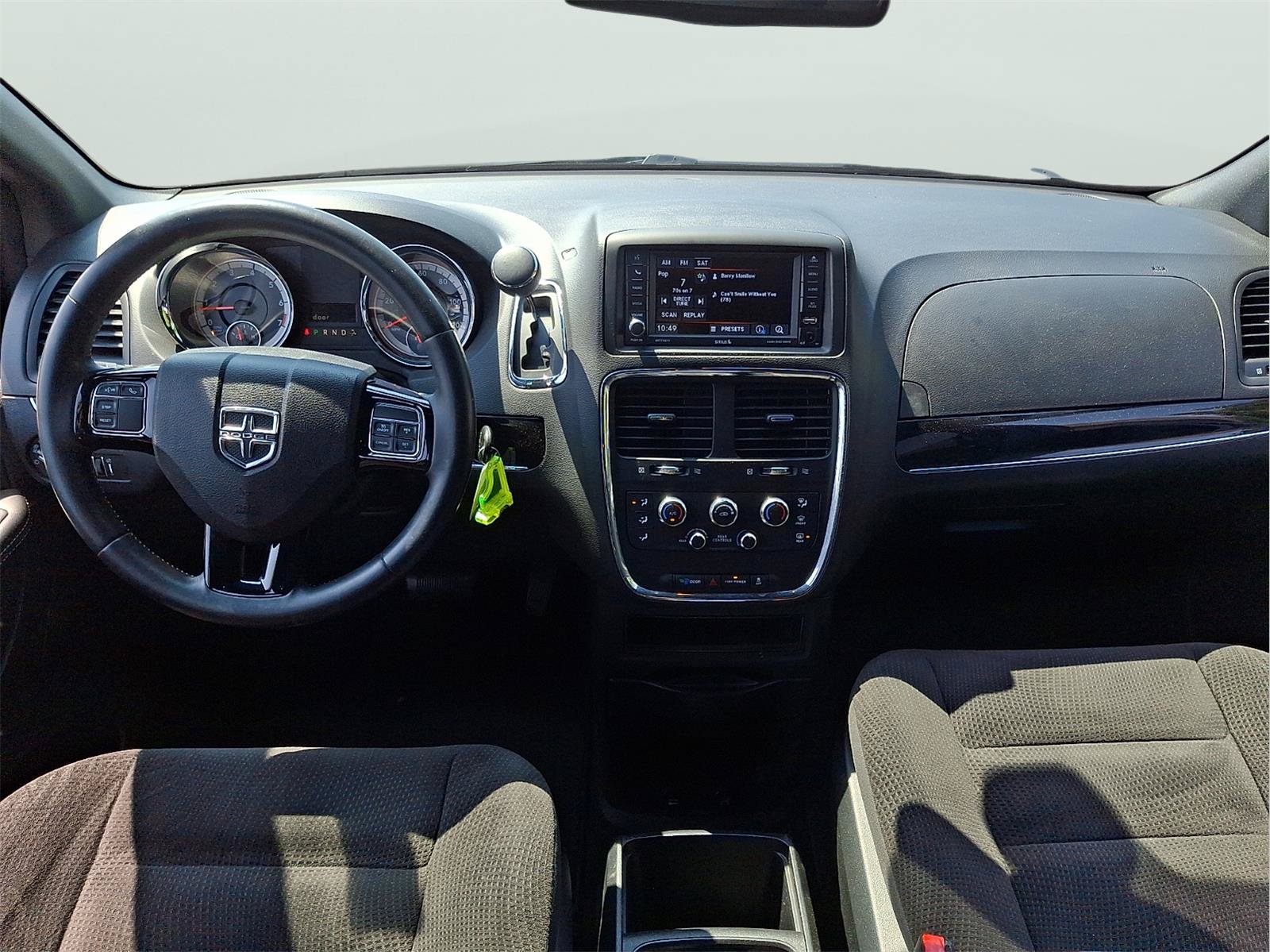 Used 2018 Dodge Grand Caravan SE FWD image 9