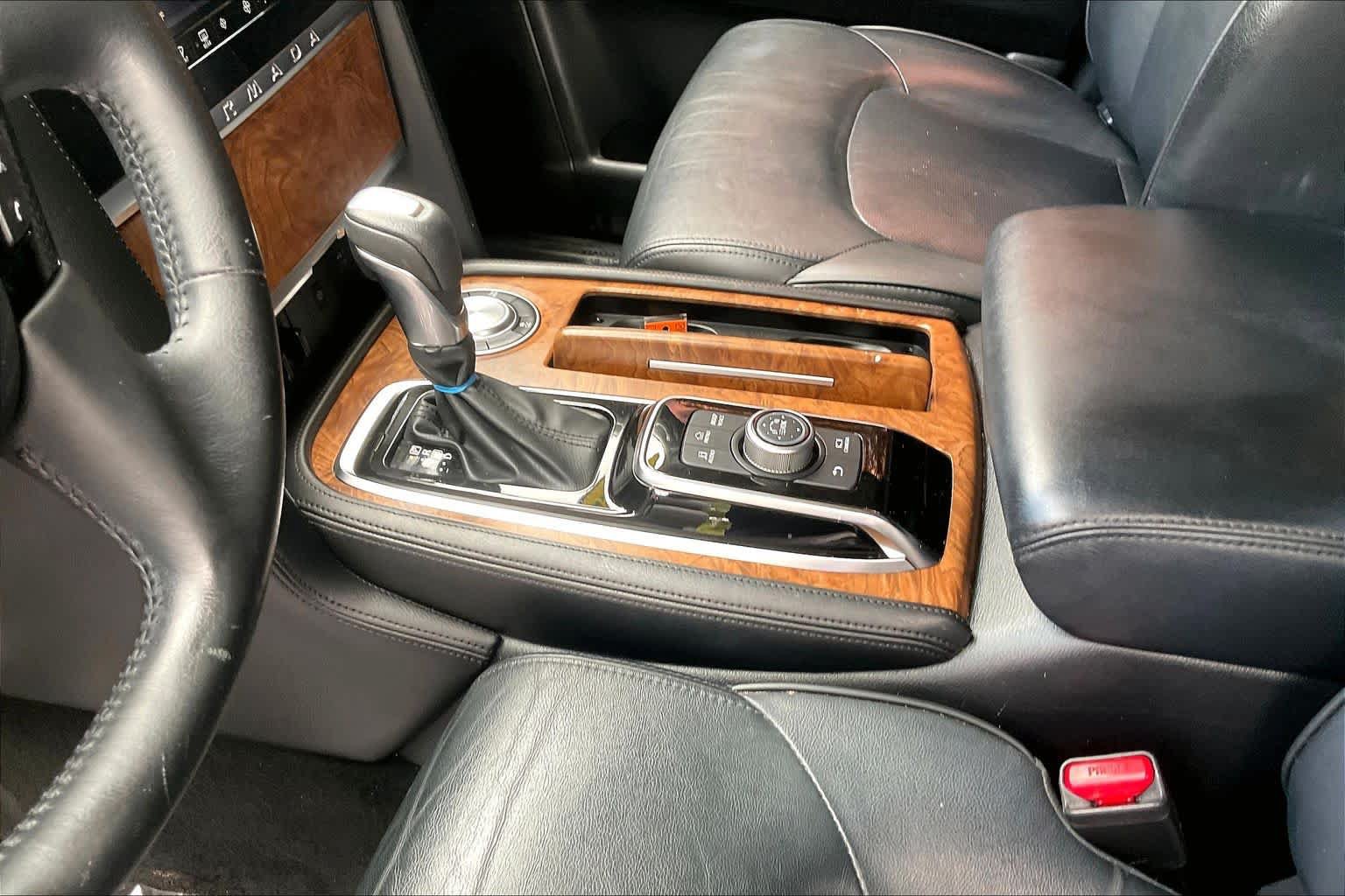 Used 2022 Nissan Armada SL RWD image 18