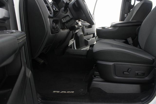 Used 2024 RAM 2500 Big Horn w/ Bed Utility Group image 15