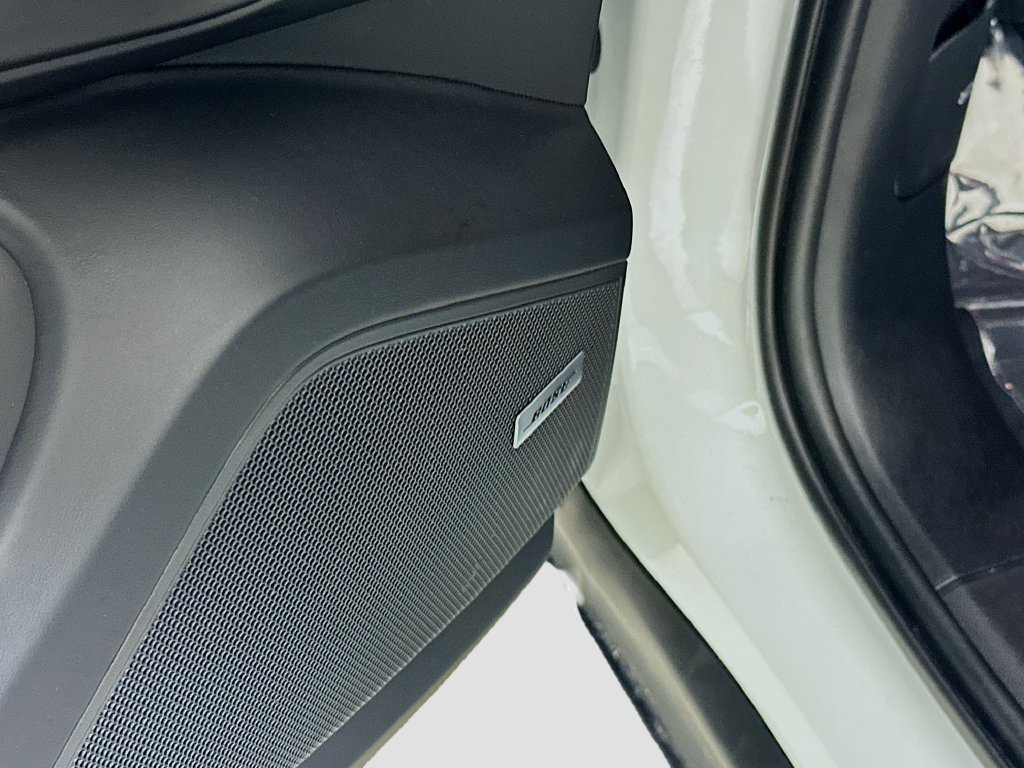 New 2026 Porsche Cayenne E-Hybrid AWD/4WD image 21