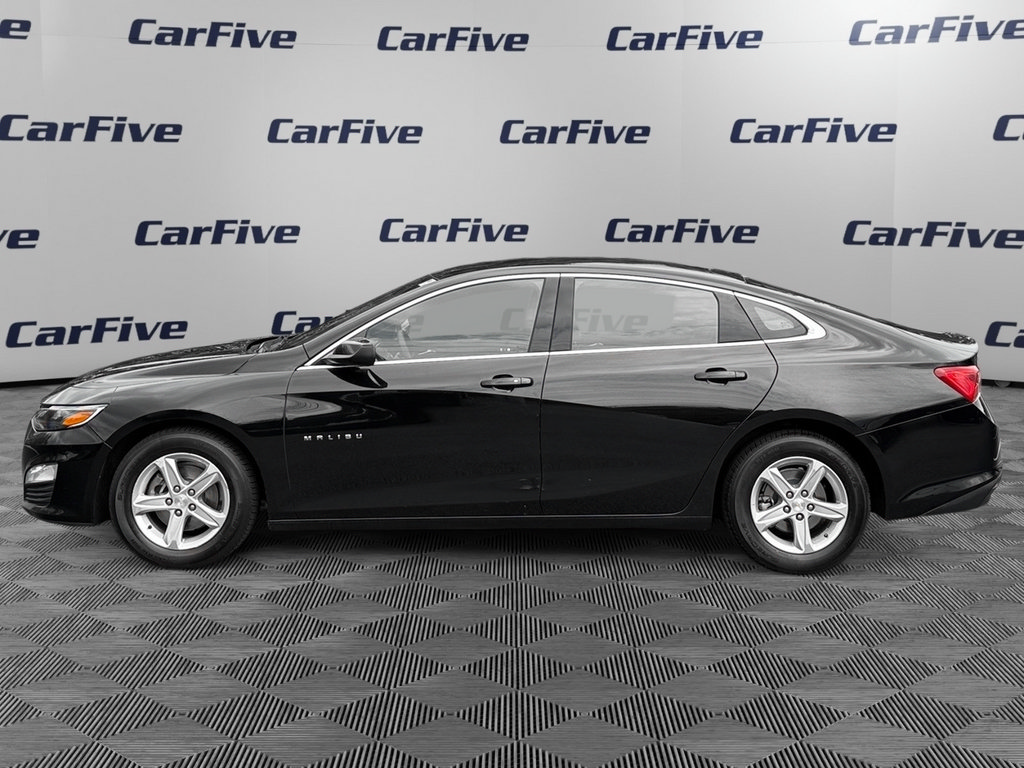 Used 2023 Chevrolet Malibu LT w/ Driver Confidence Package FWD image 2