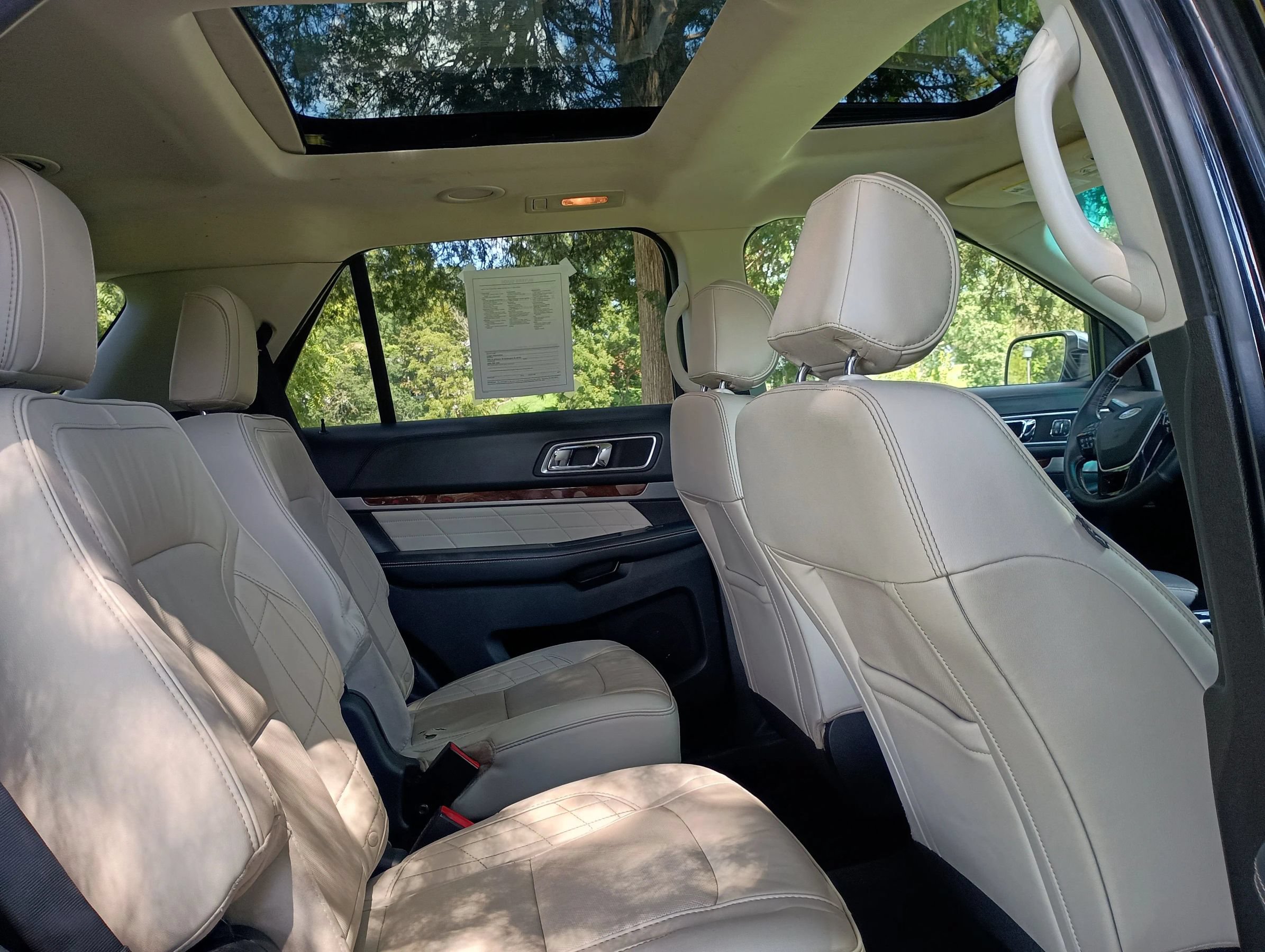 Used 2016 Ford Explorer Platinum AWD/4WD image 14