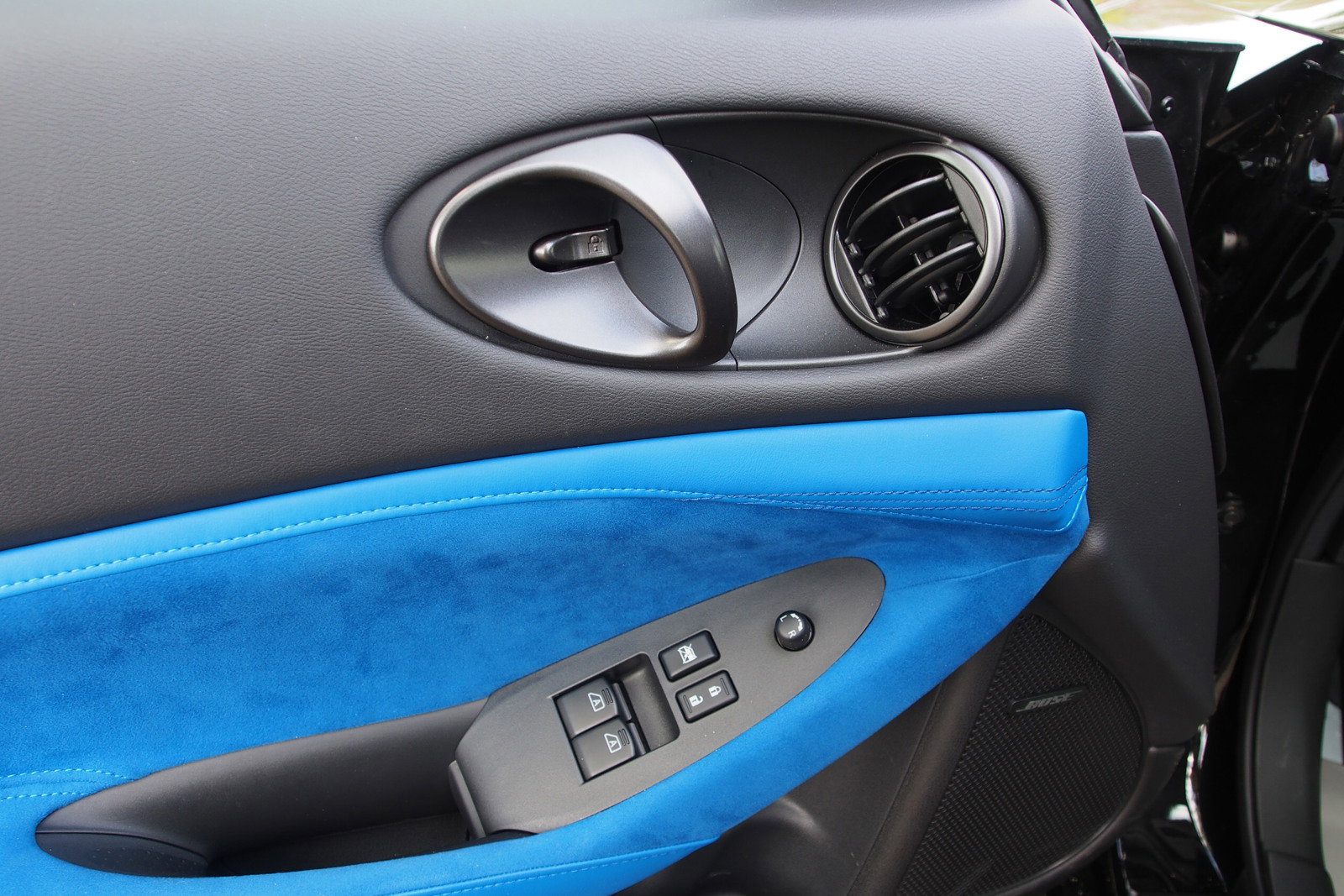 Used 2024 Nissan Z Performance w/ Floor Mat Package image 19