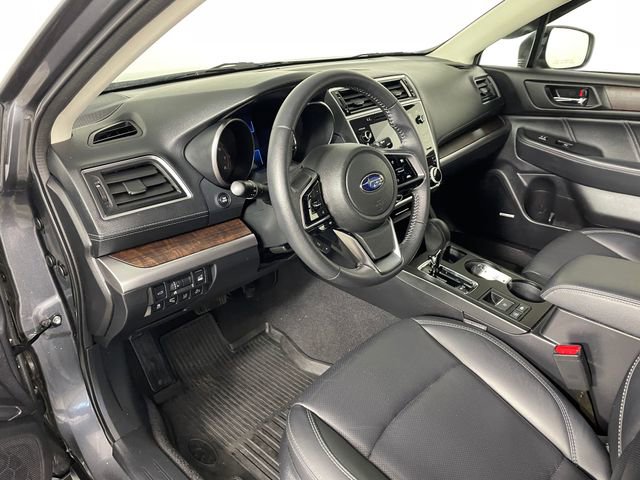 Used 2019 Subaru Outback 2.5i Limited w/ Popular Package #2 image 3