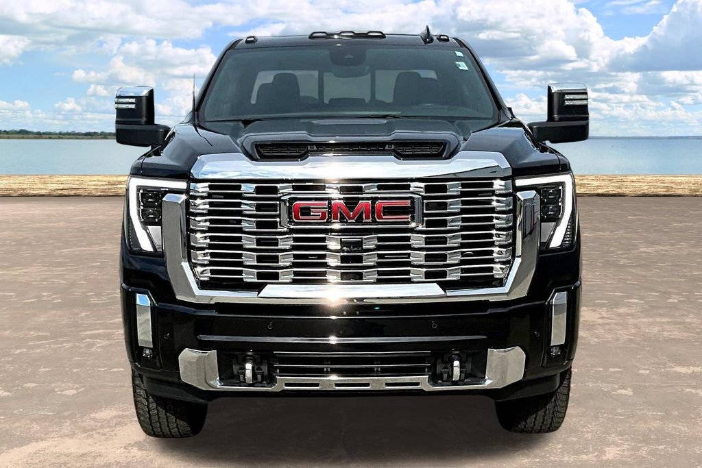 Used 2024 GMC Sierra 2500 Denali w/ Denali Reserve Package AWD/4WD image 2