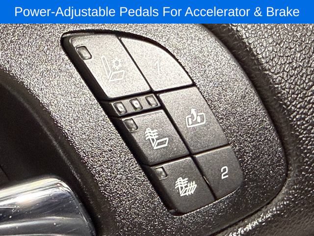 Used 2012 Chevrolet Avalanche LTZ AWD/4WD image 24