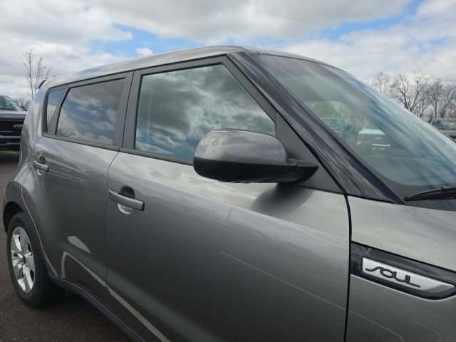 Used 2017 Kia Soul image 5