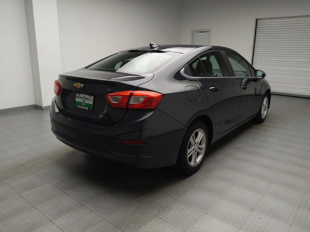 Used 2018 Chevrolet Cruze LT FWD image 9