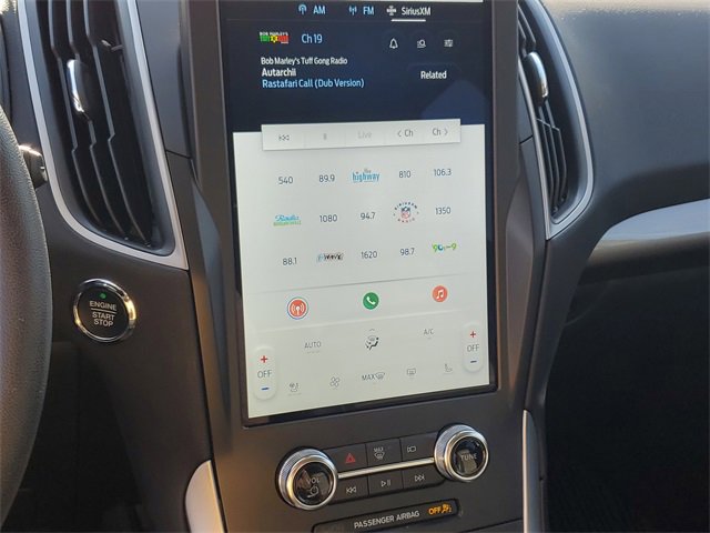 Certified 2024 Ford Edge SEL w/ Convenience Package image 18