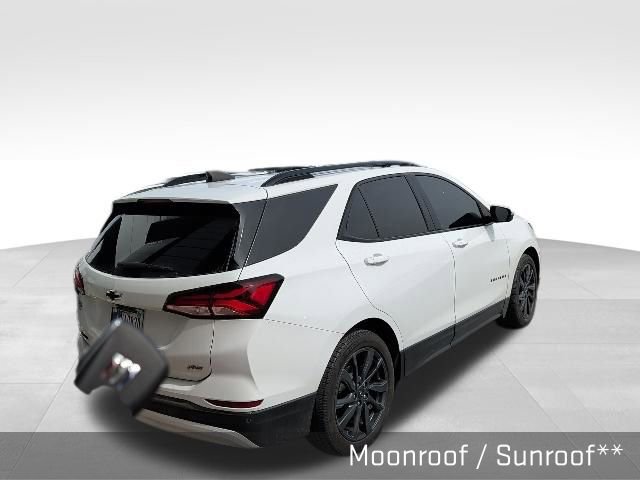 Used 2022 Chevrolet Equinox RS w/ RS Leather Package image 6