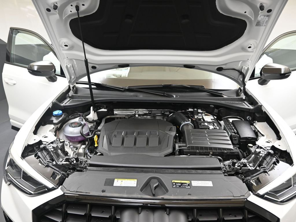 Used 2025 Audi Q3 2.0T Premium Plus w/ Premium Plus Package image 10